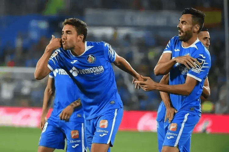 milan.com- 钱天一出征萨格勒布视频 